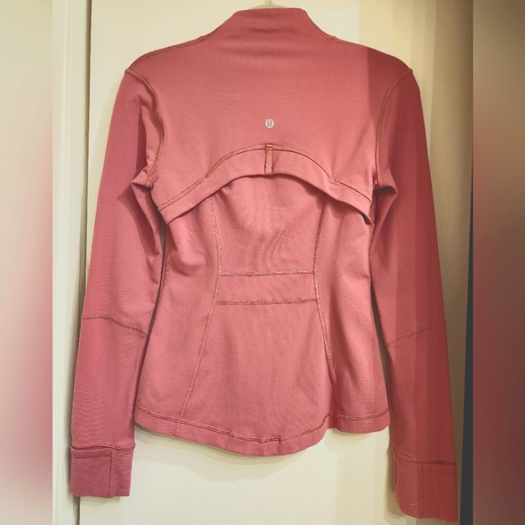Lululemon Define Jacket Cherry Tint Size 4 EUC Luon Authentic - Picture 10 of 10